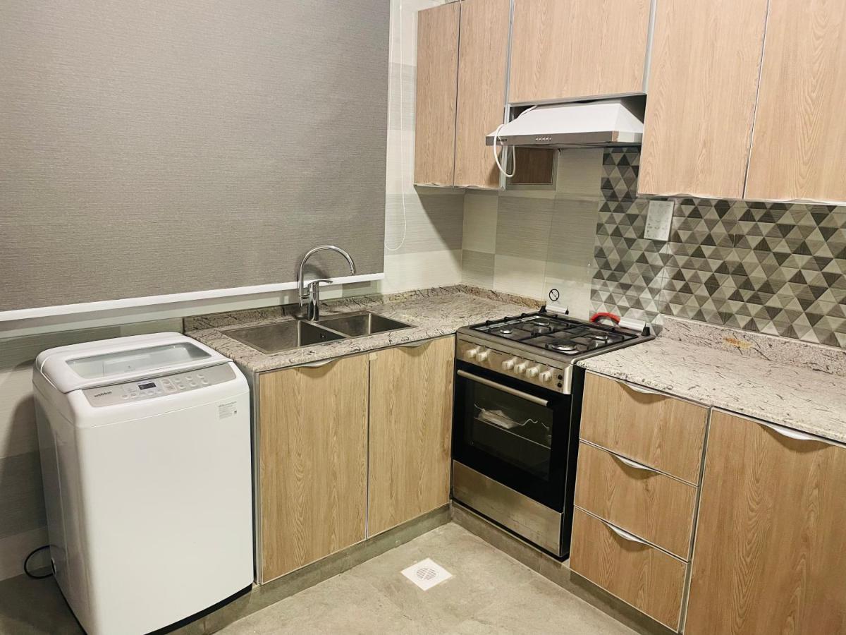 Apartment Al Noor Square