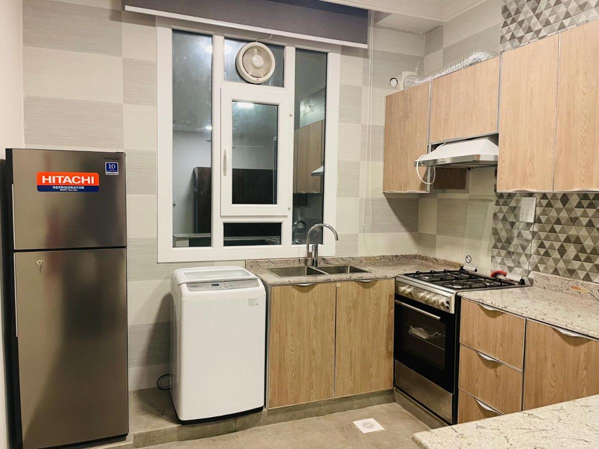 Apartment Al Noor Square